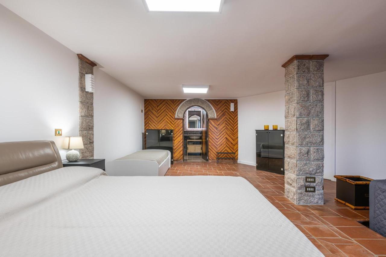 La Casa Davanti Al Mare Куарту-Сант'Элена Экстерьер фото